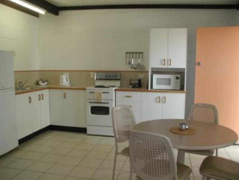 Palm View Holiday Apartments Bowen Zewnętrze zdjęcie