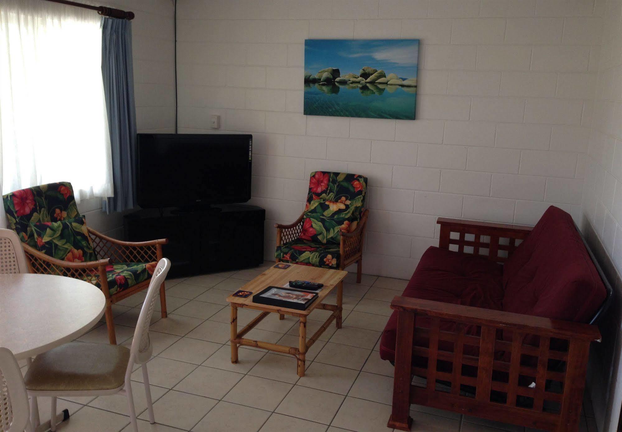 Palm View Holiday Apartments Bowen Zewnętrze zdjęcie